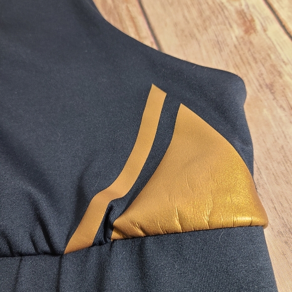 Heroine Sport gold metalic sports bra sz S - Picture 6 of 8